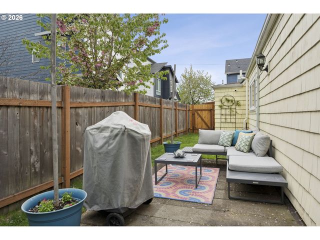 6600 Se 57TH Ave, Portland, OR 97206