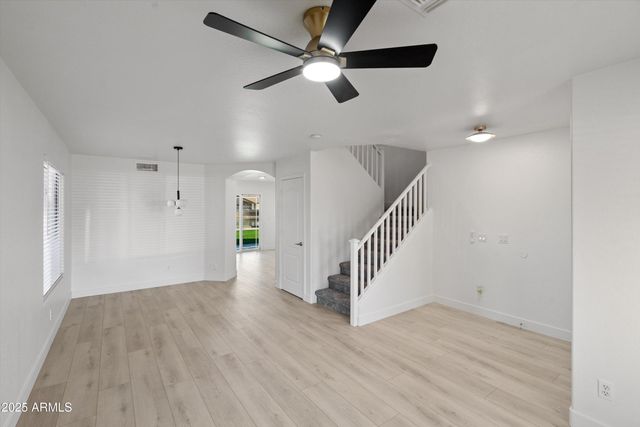 11204 W ROANOKE Avenue, Avondale, AZ 85392