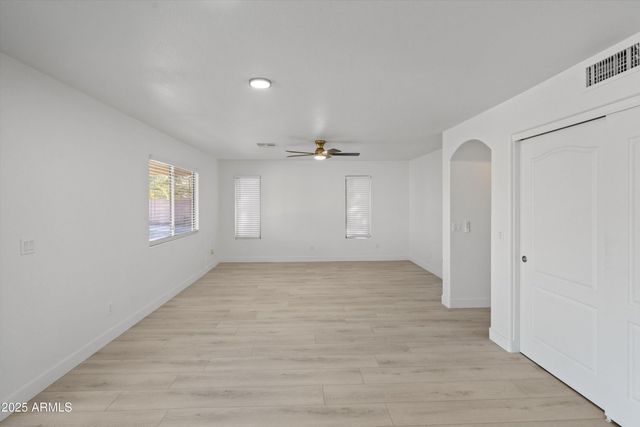 11204 W ROANOKE Avenue, Avondale, AZ 85392