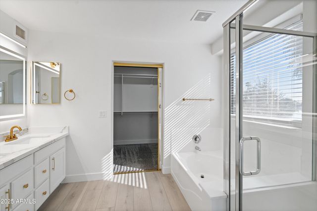 11204 W ROANOKE Avenue, Avondale, AZ 85392