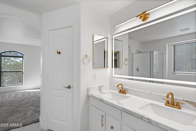 11204 W ROANOKE Avenue, Avondale, AZ 85392