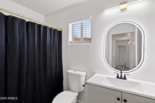 11204 W ROANOKE Avenue, Avondale, AZ 85392