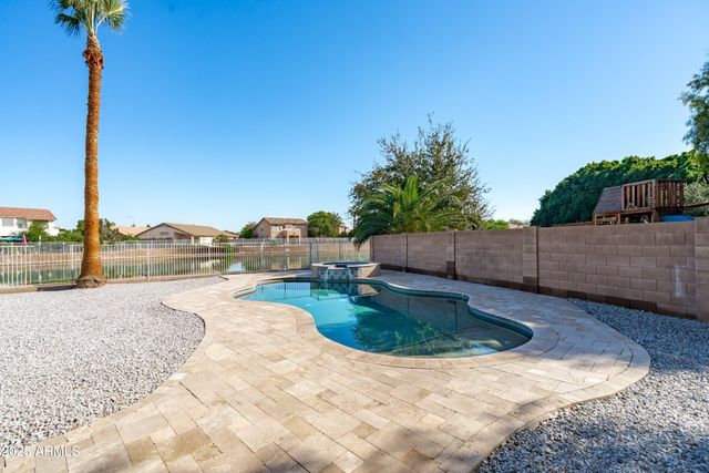 11204 W ROANOKE Avenue, Avondale, AZ 85392