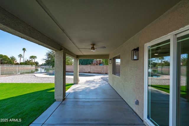 11204 W ROANOKE Avenue, Avondale, AZ 85392