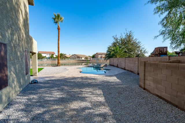 11204 W ROANOKE Avenue, Avondale, AZ 85392