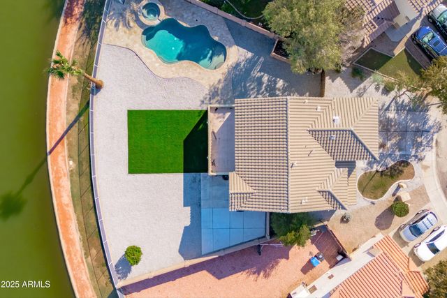 11204 W ROANOKE Avenue, Avondale, AZ 85392