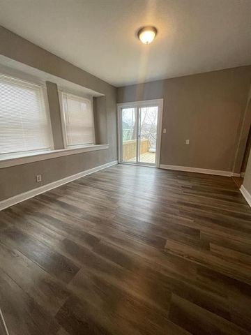 1025 Waverly Avenue, Kansas City, KS 66104