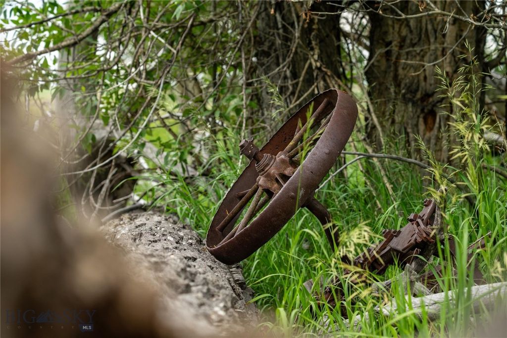 287 Spring Creek Road, Absarokee, MT 59001 photo 48