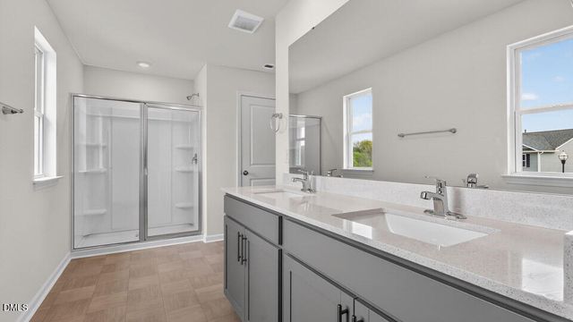 86 Tiger Eye Drive, Clayton, NC 27520
