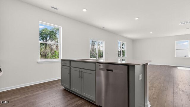 86 Tiger Eye Drive, Clayton, NC 27520