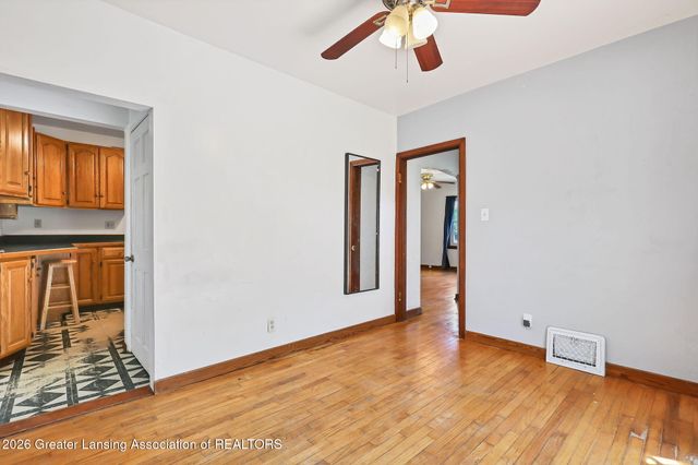 946 E Henry Street, Charlotte, MI 48813