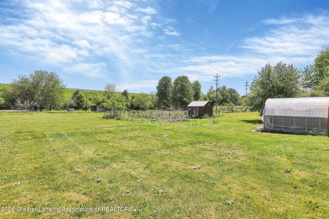 946 E Henry Street, Charlotte, MI 48813