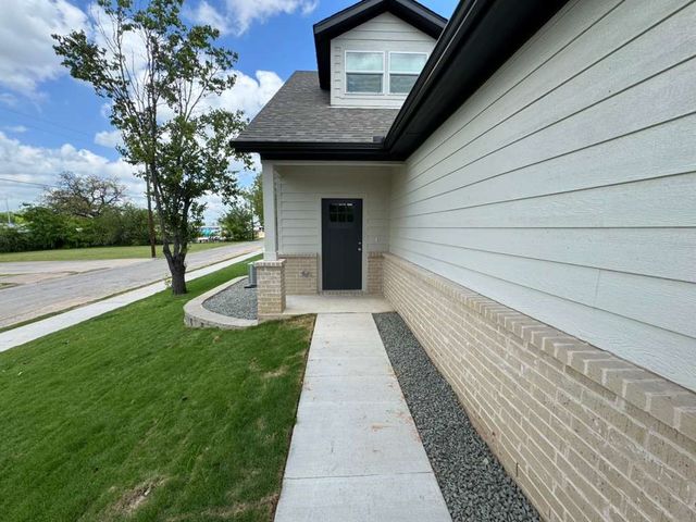 419 W Dulin Street 419, Sherman, TX 75090