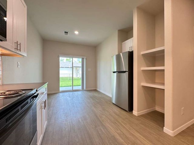 419 W Dulin Street 419, Sherman, TX 75090