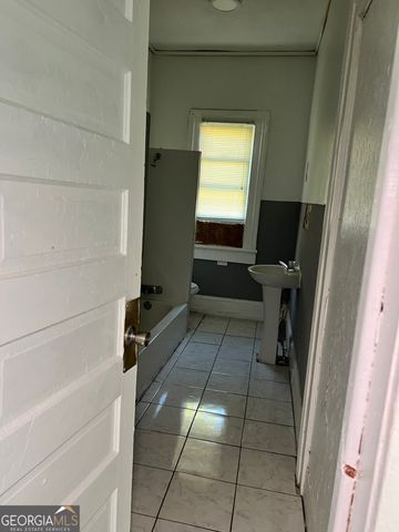 579 Charles Street, Macon, GA 31206