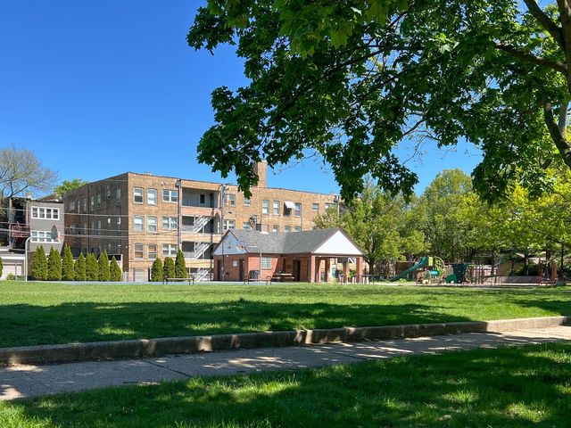 530 Michigan Avenue 3E, Evanston, IL 60202