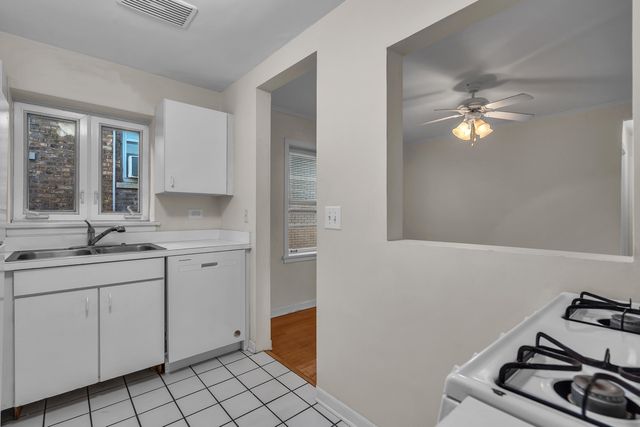 530 Michigan Avenue 3E, Evanston, IL 60202