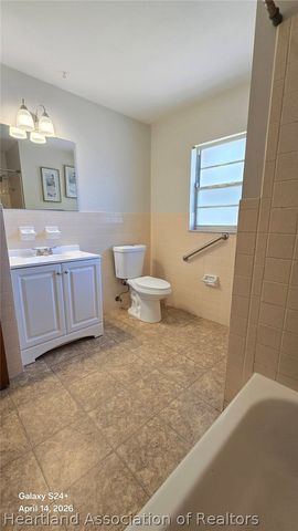 757 Memorial Drive, Sebring, FL 33870