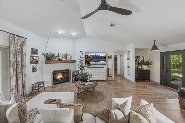 9091 MCINTYRE ROAD, Brooksville, FL 34601