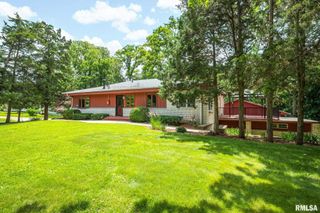 3558 W QUEEN ANN Court, Peoria, IL 61614