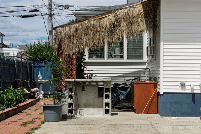 146 Garden Street, Cranston, RI 02910