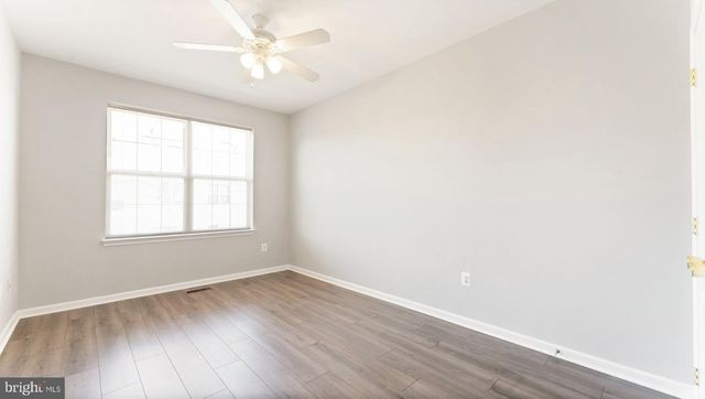 4427-B BEECHSTONE LN, Fairfax, VA 22033