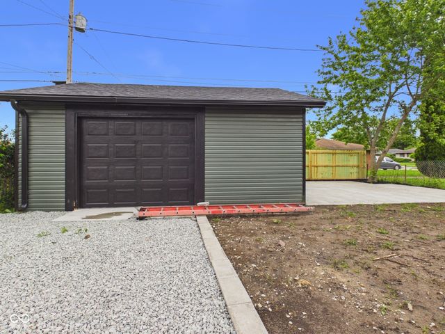 1426 Sherman Street, Anderson, IN 46016