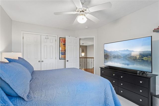 209 Hounds CHSE, Yorktown, VA 23693