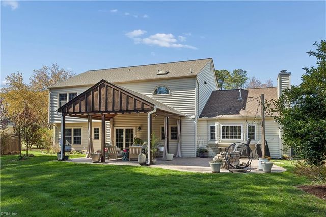 209 Hounds CHSE, Yorktown, VA 23693