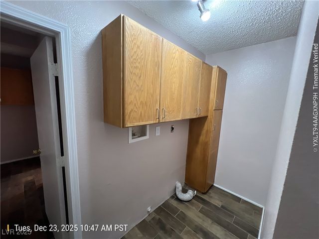 400 Bonanza Way, Las Vegas, NV 89101