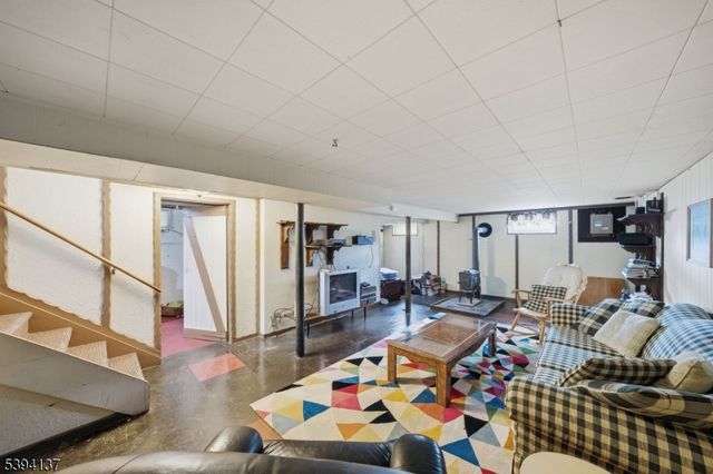 29 Kay Road, Woodland Park, NJ 07424