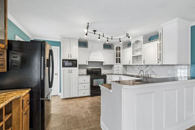 6701 McCormick Ridge Rd, Whitleyville, TN 38588