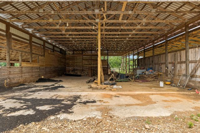 6701 McCormick Ridge Rd, Whitleyville, TN 38588