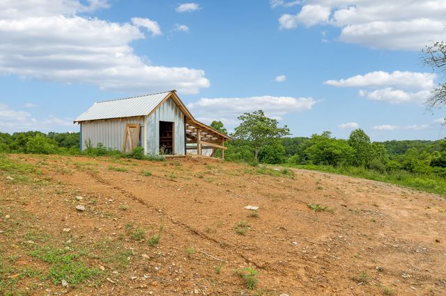 6701 McCormick Ridge Rd, Whitleyville, TN 38588
