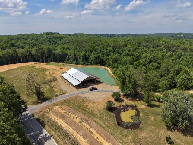 6701 McCormick Ridge Rd, Whitleyville, TN 38588