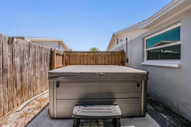 3249 MERITA DRIVE, Holiday, FL 34691