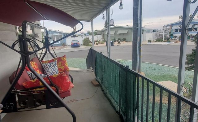 26056 Butterfly Palm Dr, Homeland, CA 92548