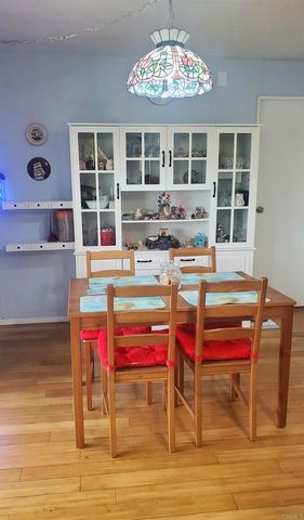 26056 Butterfly Palm Dr, Homeland, CA 92548