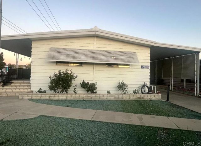 26056 Butterfly Palm Dr, Homeland, CA 92548