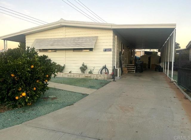 26056 Butterfly Palm Dr, Homeland, CA 92548