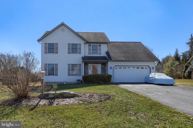 60 NORFOLK LN, Lebanon, PA 17042