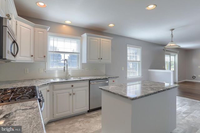 60 NORFOLK LN, Lebanon, PA 17042