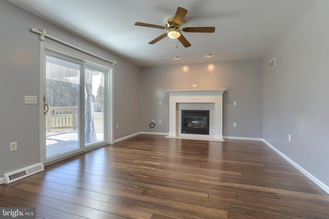 60 NORFOLK LN, Lebanon, PA 17042