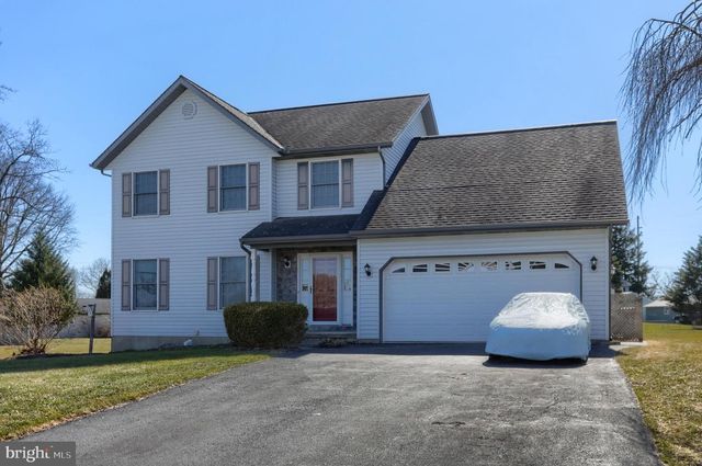 60 NORFOLK LN, Lebanon, PA 17042