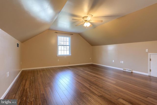 60 NORFOLK LN, Lebanon, PA 17042