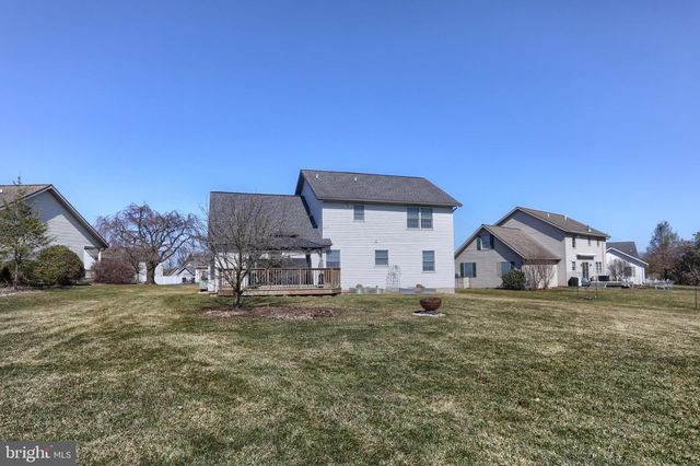 60 NORFOLK LN, Lebanon, PA 17042