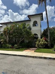 2987 NW 36th Way 2987, Lauderdale Lakes, FL 33311