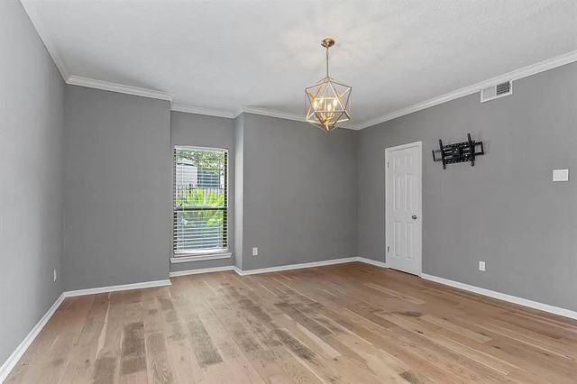 1100 Augusta Drive 3, Houston, TX 77057