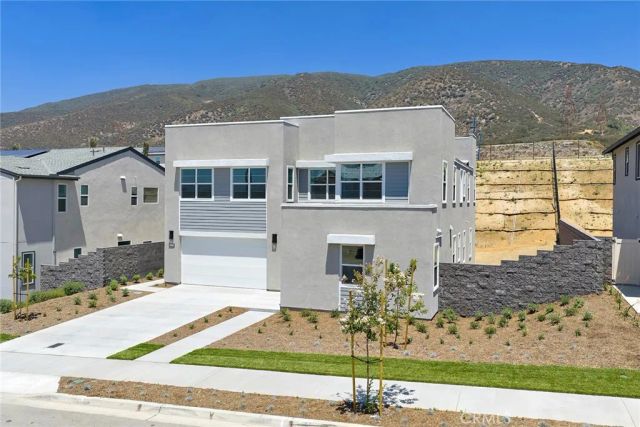 16034 Butterfly Drive, Fontana, CA 92336