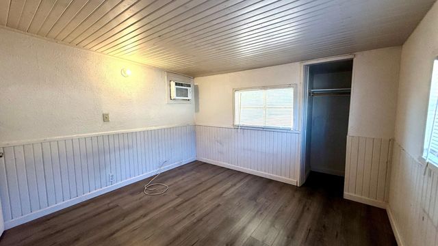 5547 W Gardenia Avenue, Glendale, AZ 85301